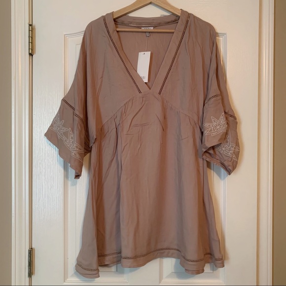 NWOT | TOBI Toasty Embroidered Shift Dress - Picture 5 of 5